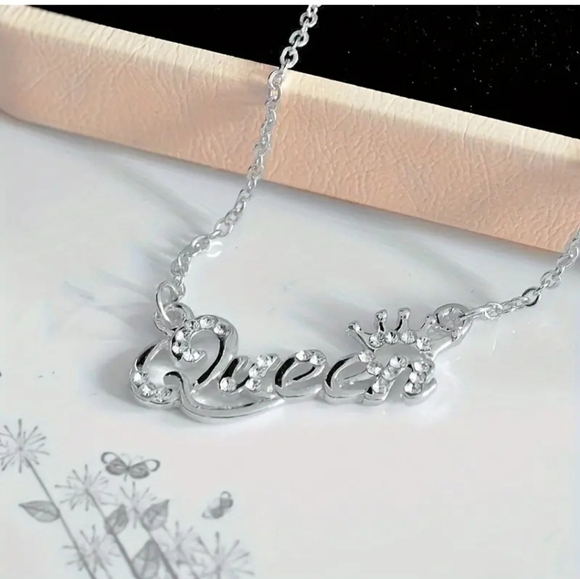 Silver Pendant Necklace - Picture 3 of 3